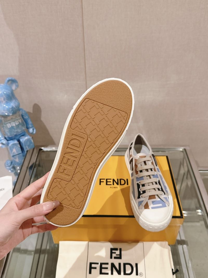 Fendi Low Shoes